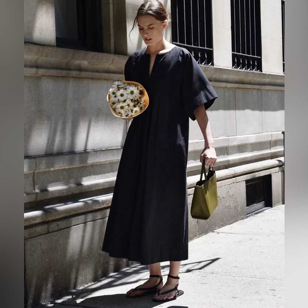 Everlane The Poplin Caftan Dress in Black